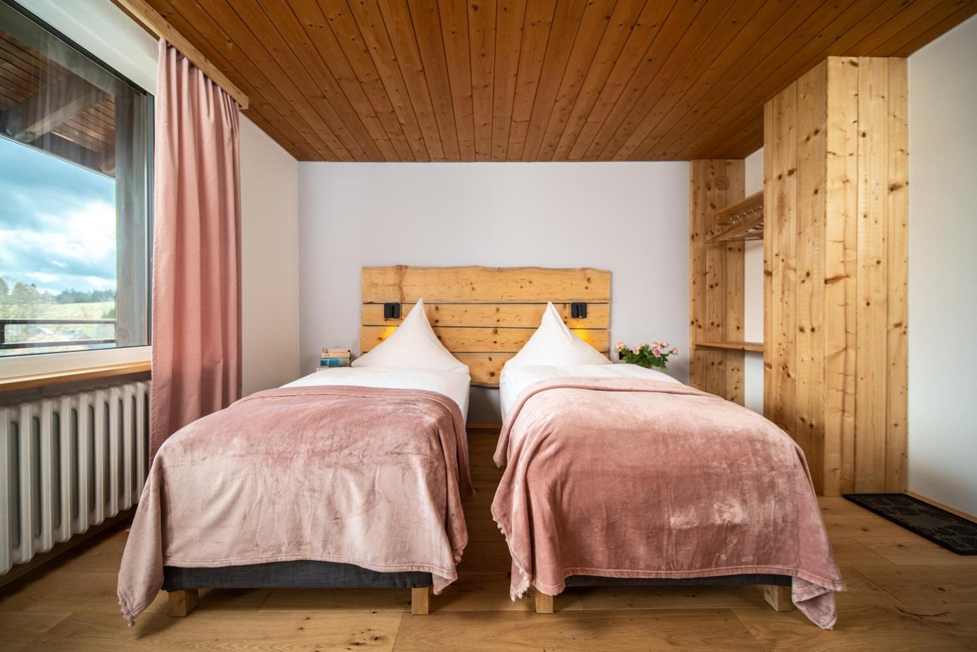 Boutique Hotel And Apartments Pension Sternen Todtmoos Zewnętrze zdjęcie